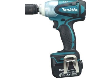 14.4V Máy vặn bu lông dùng pin Makita BTW250RFE