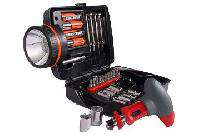 Bộ dụng cụ và đèn flash Black and Decker A7116